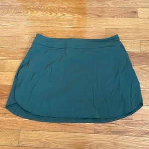 Outdoor Voices Green M Skort